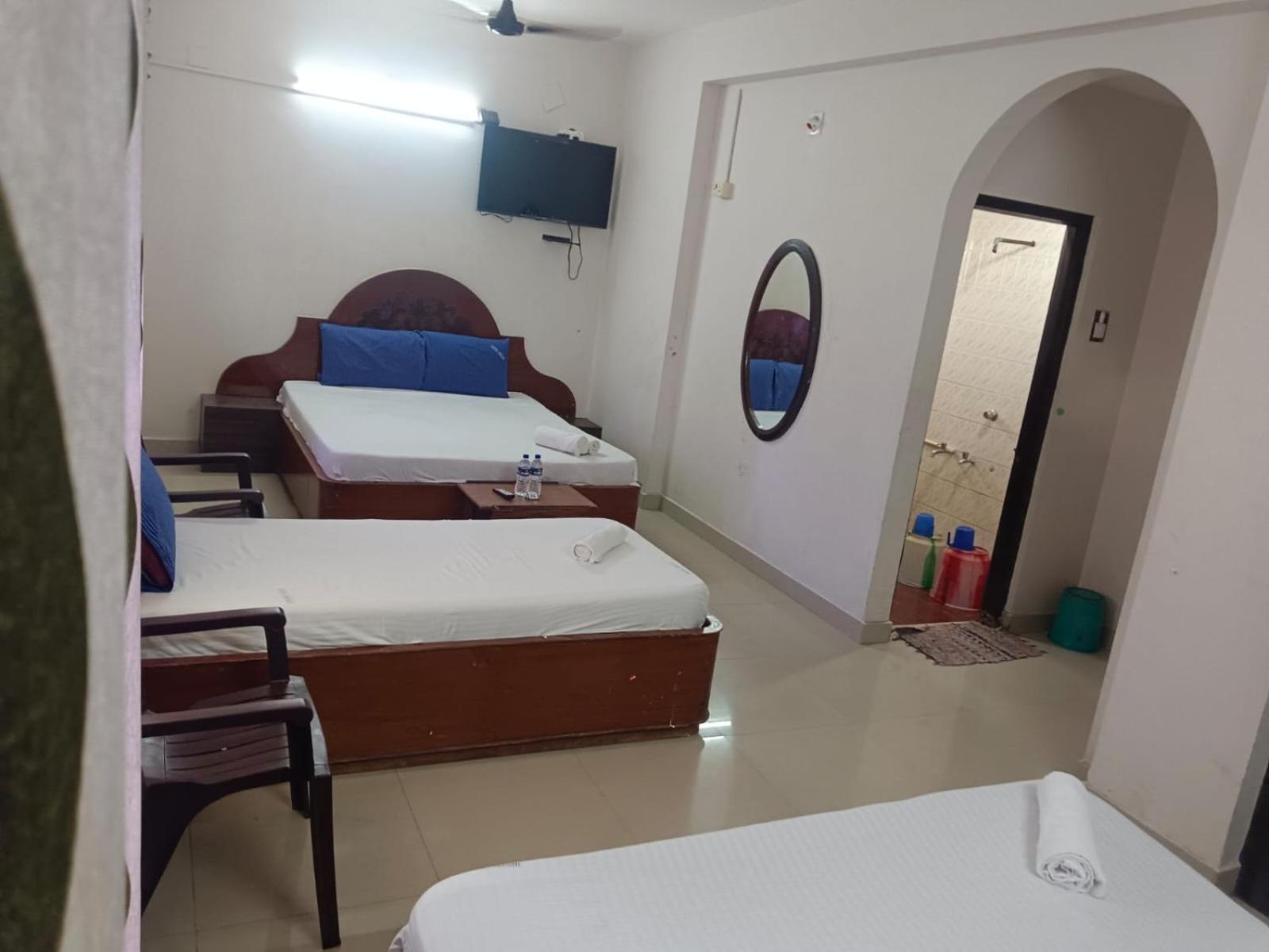 Sree Balaji Hotel - Lodge Kanjakumari Kültér fotó