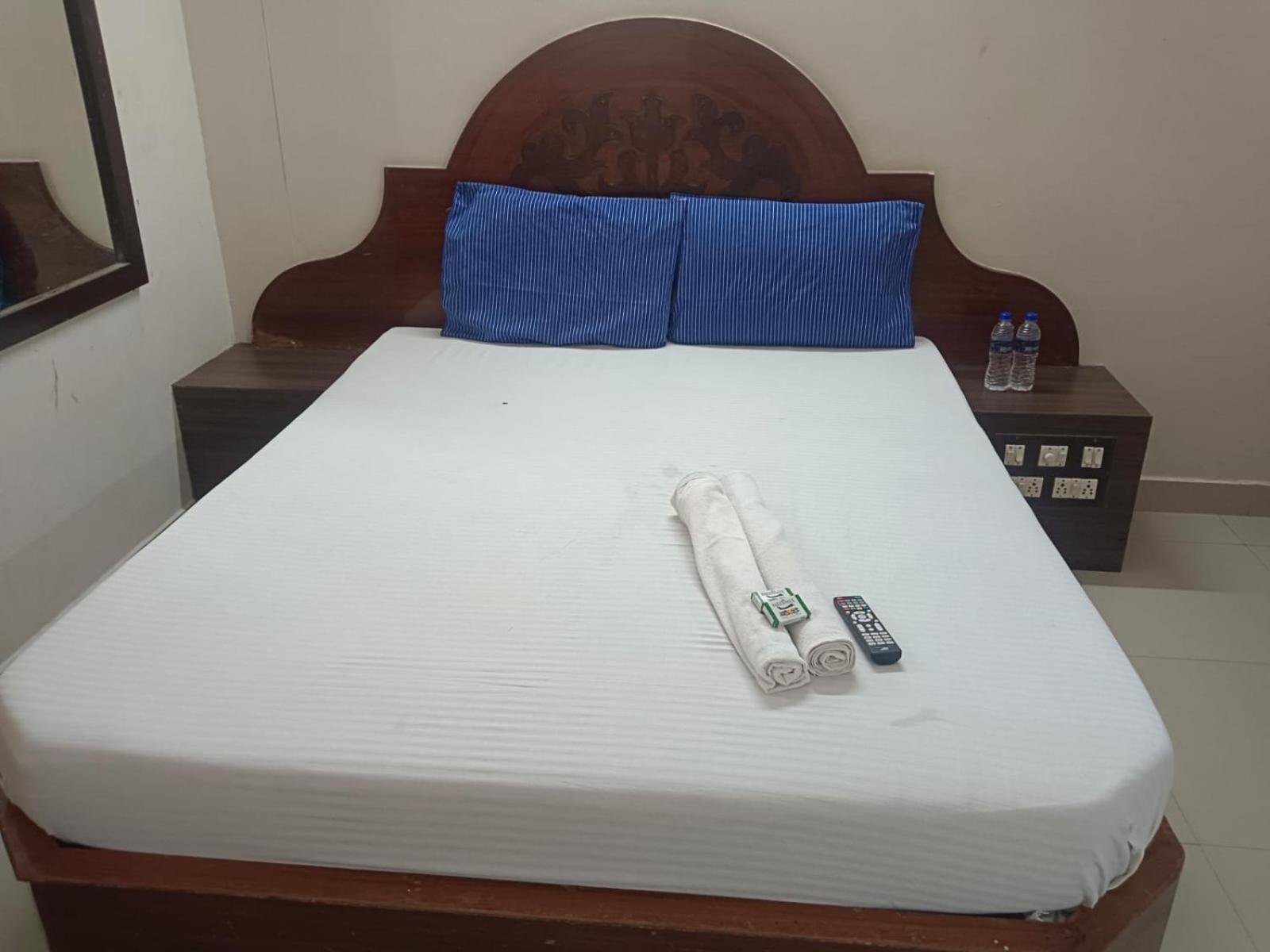 Sree Balaji Hotel - Lodge Kanjakumari Kültér fotó